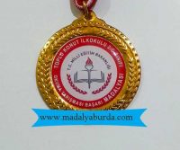 başarılı-öğrenci-madalyası