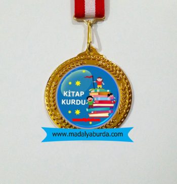 kitap-kurdu-