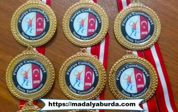 cumhuriyet-turnuva-madalyası
